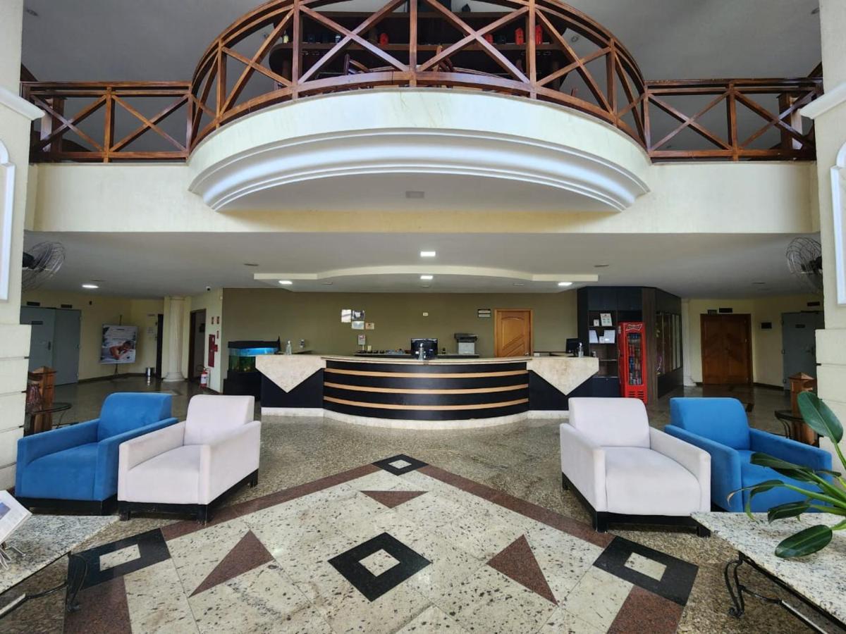 Colonial Plaza Hotel Pindamonhangaba Exterior photo